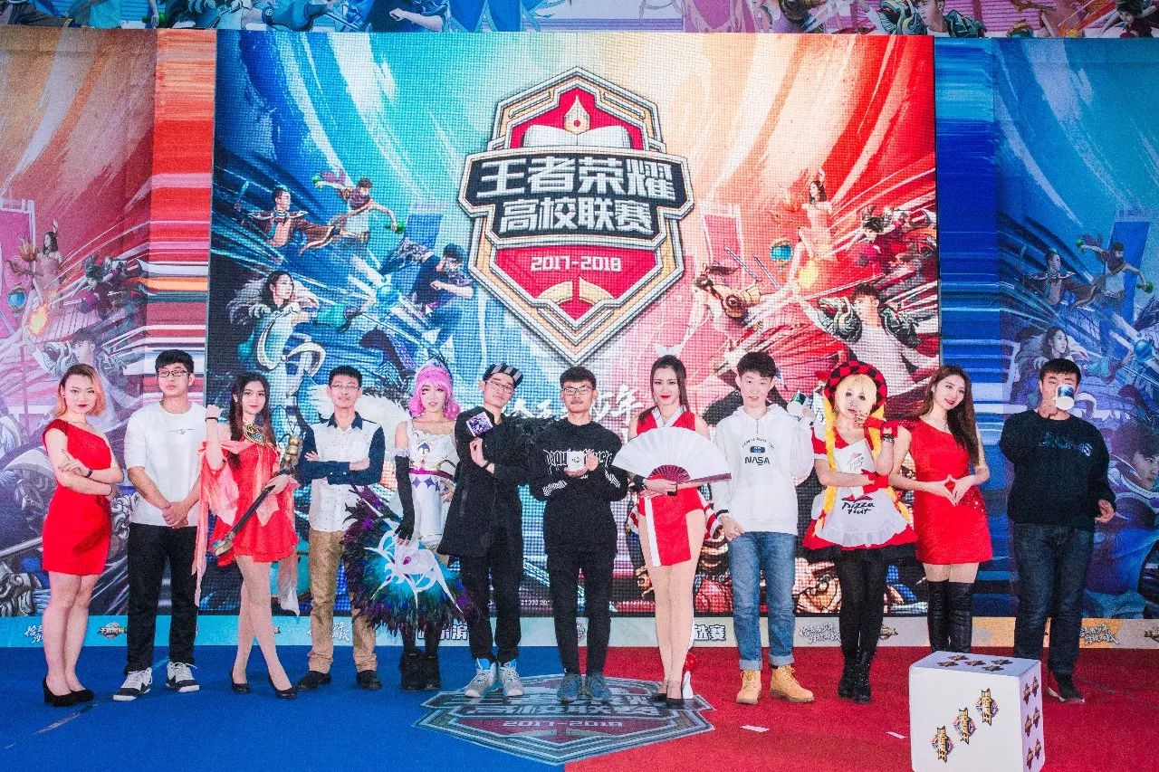 色的进攻意 色的进攻意