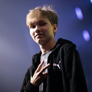 接到中场直 接到中场直