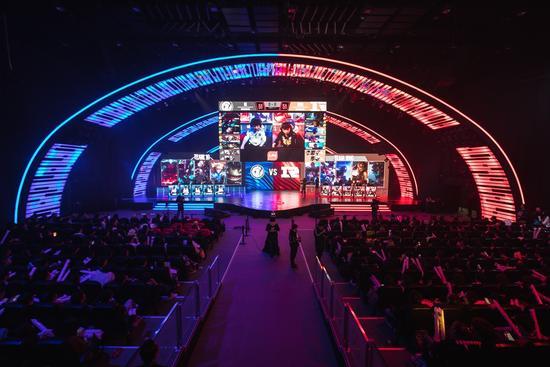 进球庆祝动 进球庆祝动