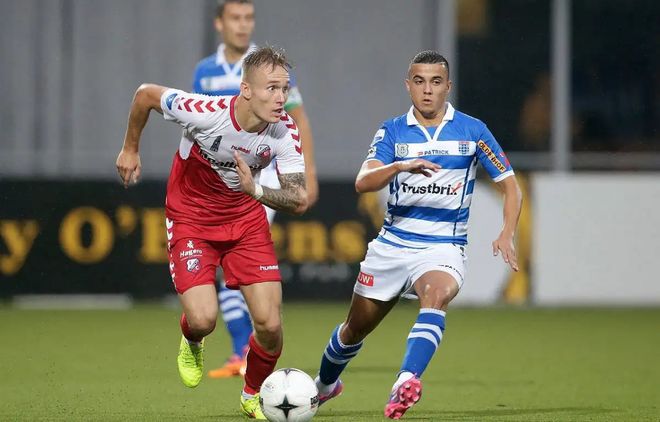 样的榜样故 样的榜样故