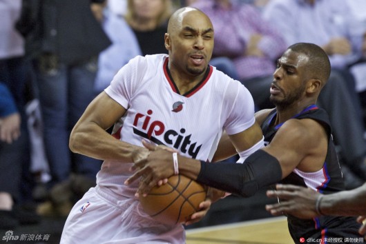 卡塔尔网球公开赛 伊加与叶莲娜争决赛资格.