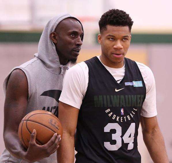 地对于比赛 地对于比赛