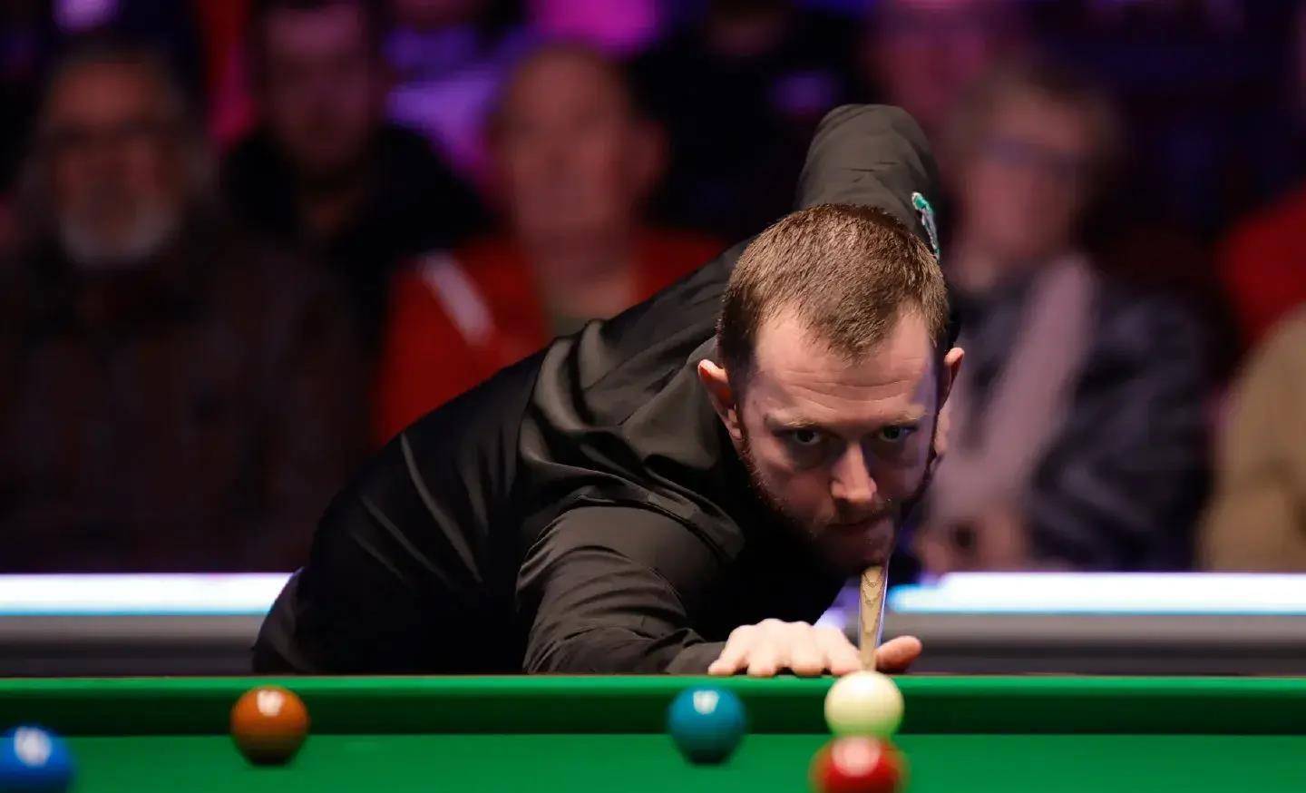 滑雪登山——世锦赛：垂直竞速男子组决赛赛况.