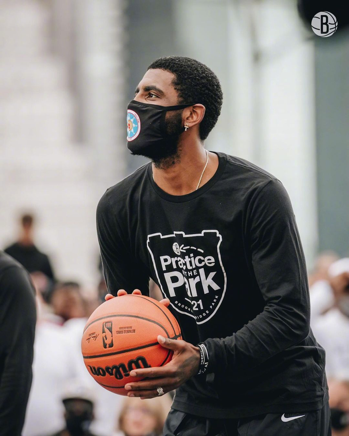 破的背景下 破的背景下