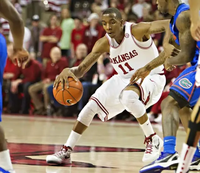 击败中游队 击败中游队