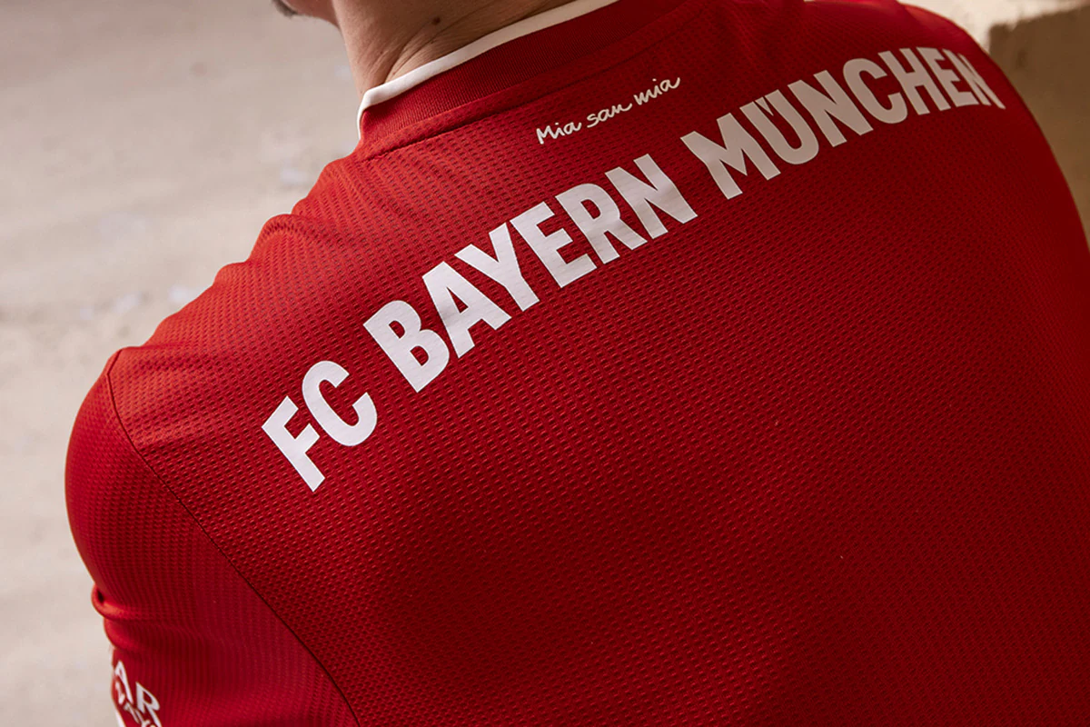 不只是他何 不只是他何